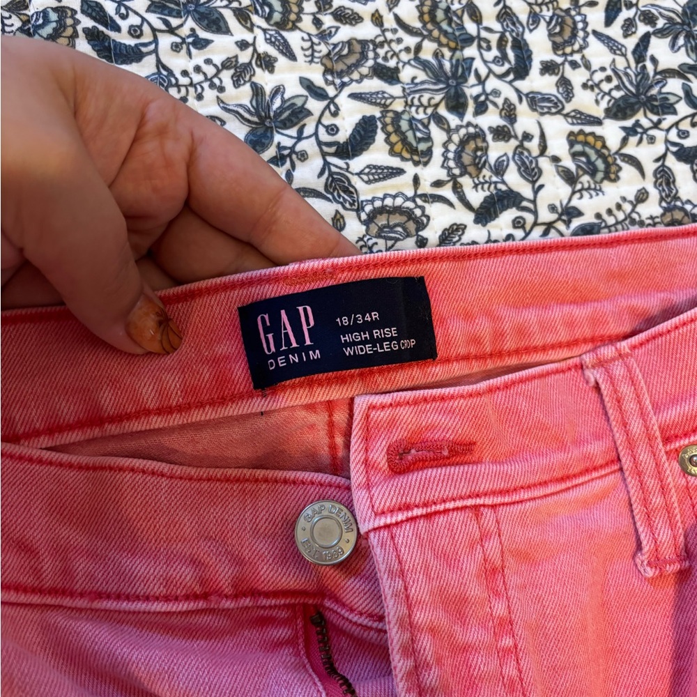 GAP High Rise Wide Leg Crop Pink Jeans